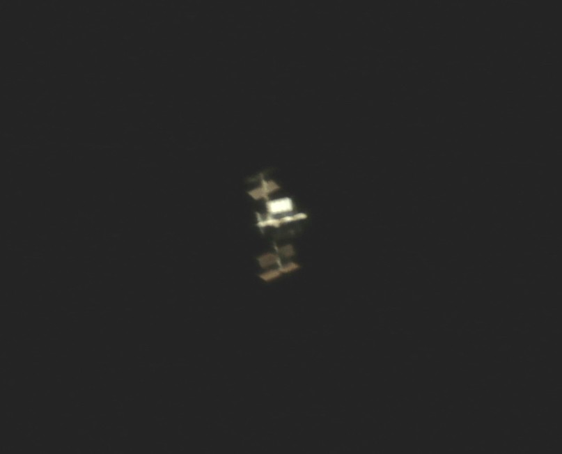 ISS1607091.jpg